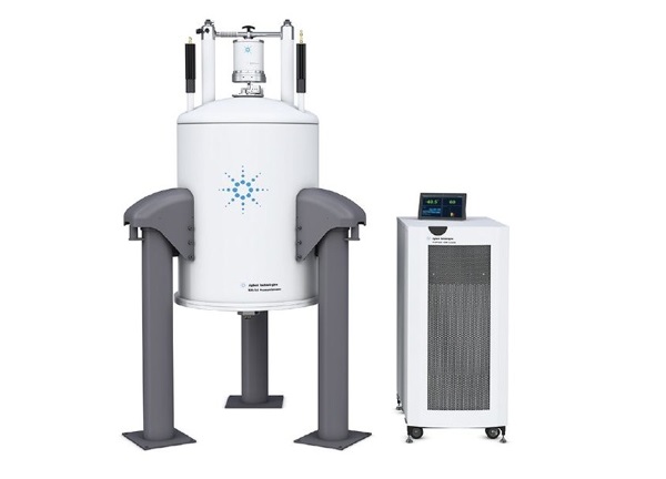 용액상태 600 MHz 핵 자기공명 분광기.jpg