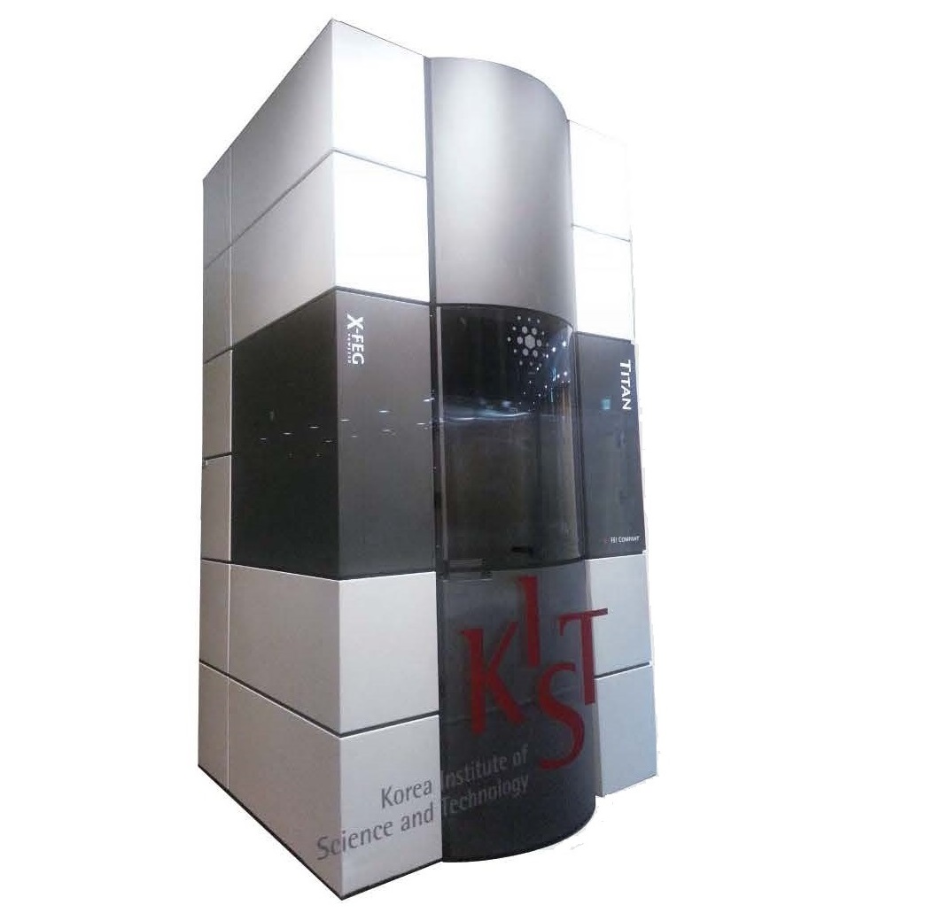 5.고분해능 분석투과 전자현미경1.jpg